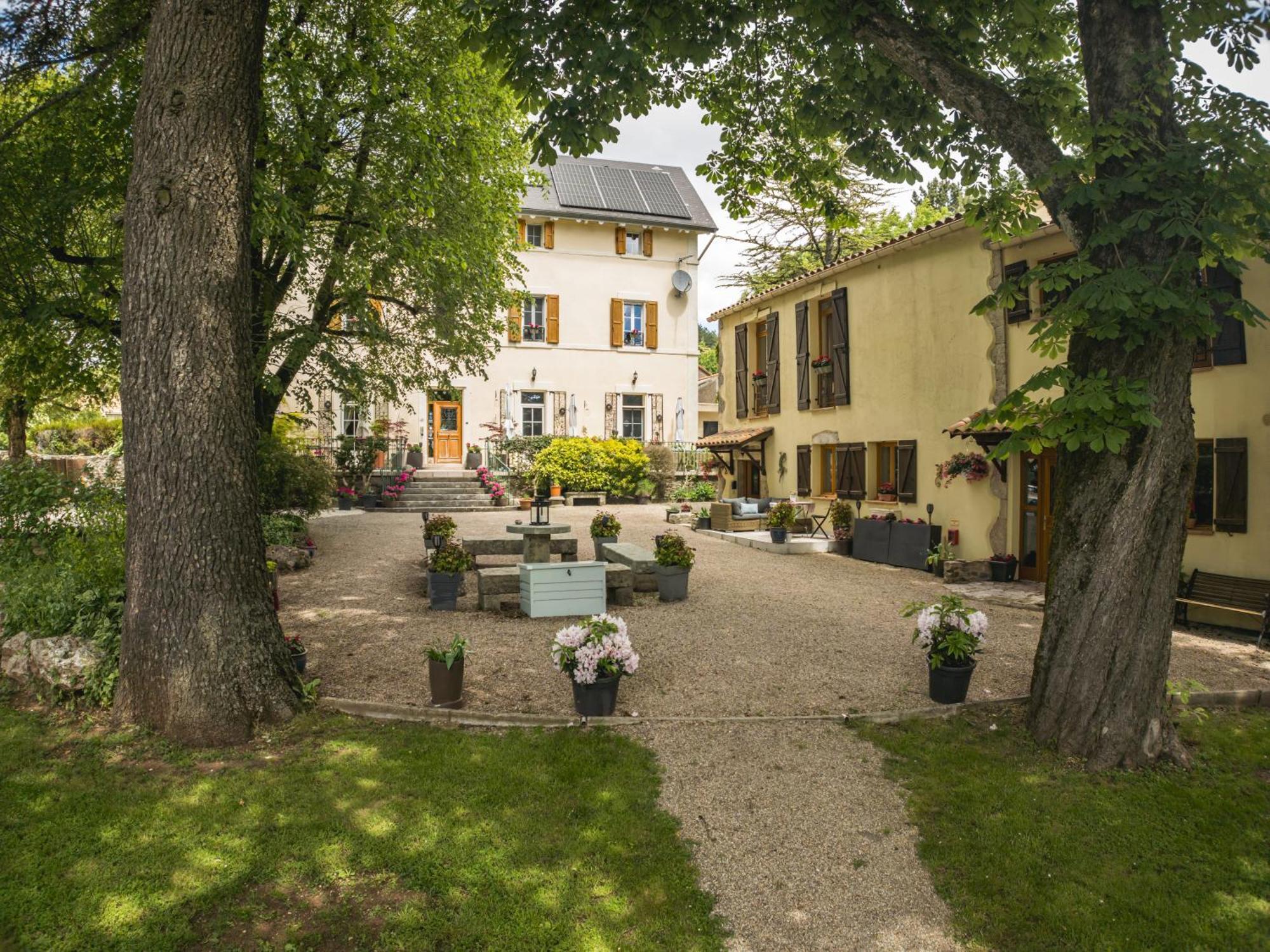 Gites Du Caylar - Chambres Et Appartments Le Caylar Luaran gambar